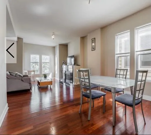 Modern Belden Apartamento